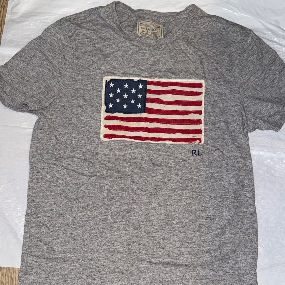 Polo by Ralph Lauren Gray T-Shirt with American Flag Graphic